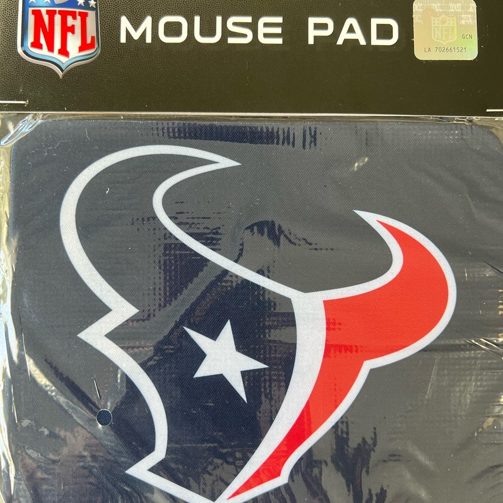 ONE BRAND NEW OFFICIALLY LICENSED NFL HOUSTON TEXANS MOUSE PAD CTM6